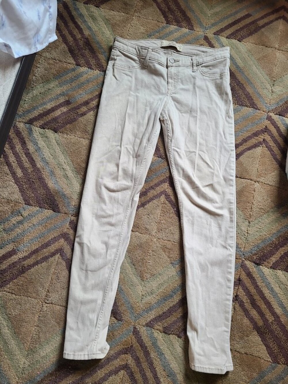 HOLLISTER TAN SUPER SKINNY JEANS SIZE 5
